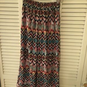 Cute colorful wide legged pants!